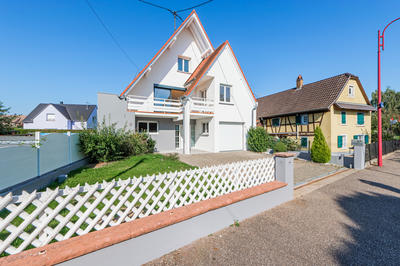 Maison - 190 m² - 7 pièces