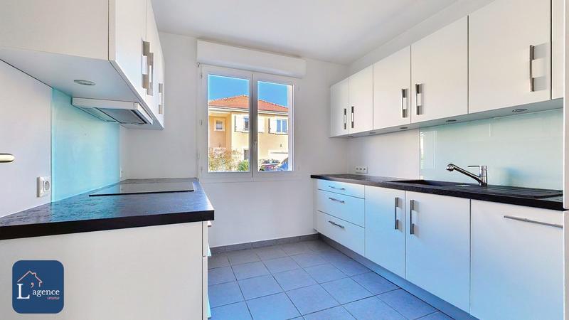 Maison - 111 m² - 6 pièces