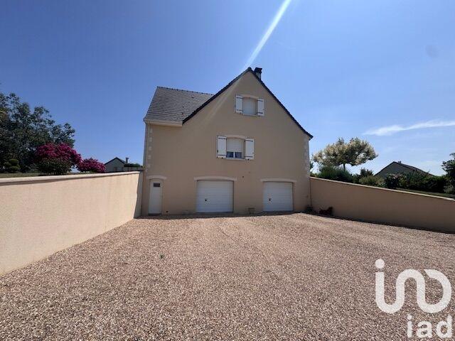 Maison - 205 m² - 7 pièces