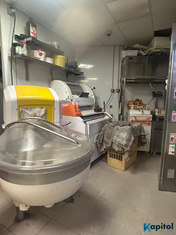 Fonds de commerce - 140 m²