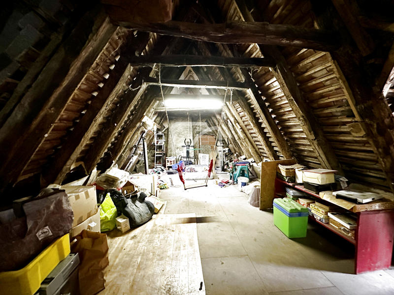 Maison - 160 m² - 10 pièces