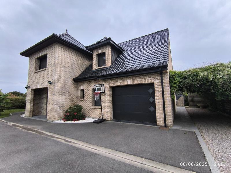 Maison - 174 m² - 7 pièces