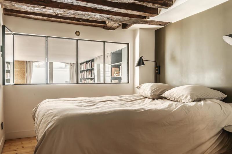 Loft - 70 m² - 4 pièces