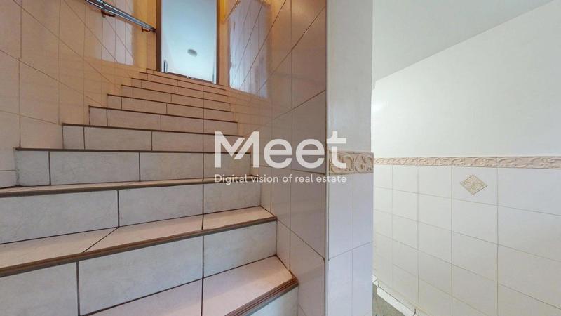 Maison - 197 m² - 6 pièces