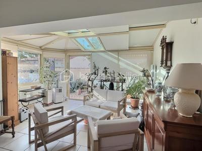 Maison - 146 m² - 6 pièces