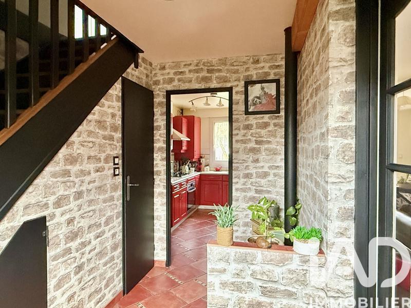 Maison - 95 m² - 5 pièces
