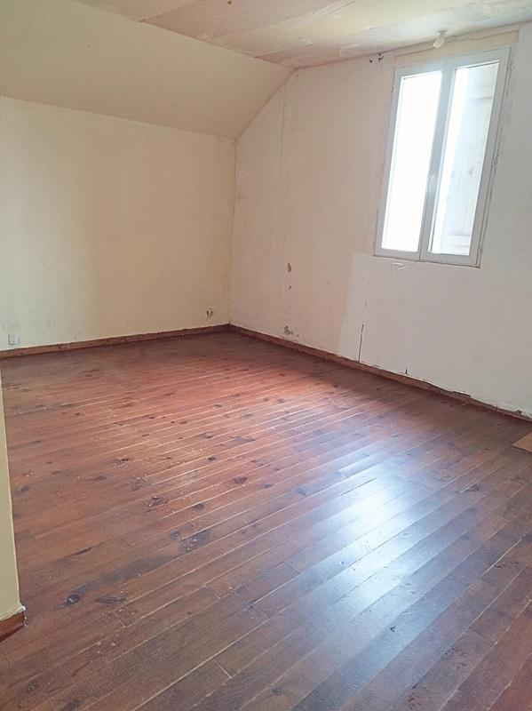 Maison - 83 m² - 2 pièces