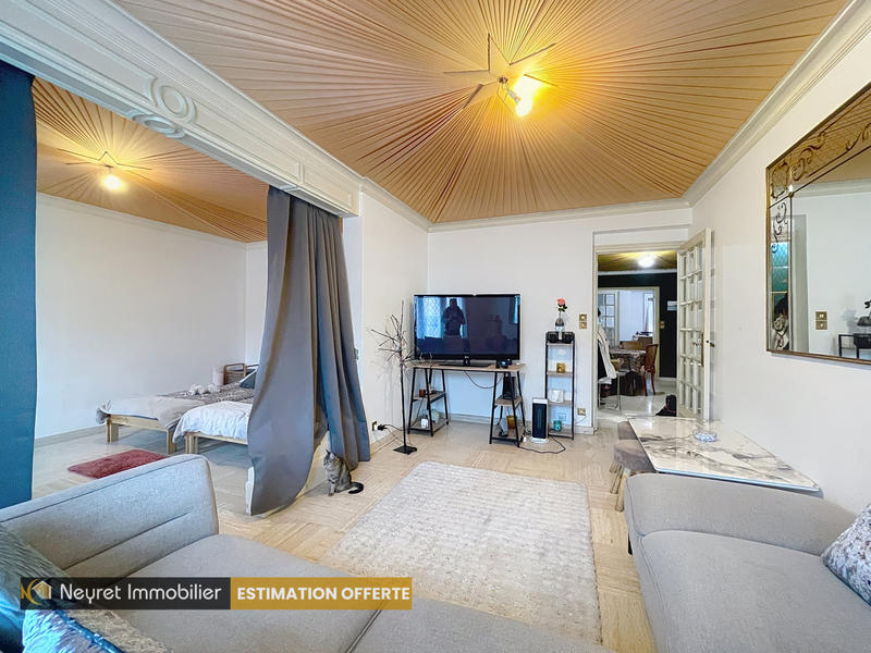 Appartement - 86 m² - 4 pièces