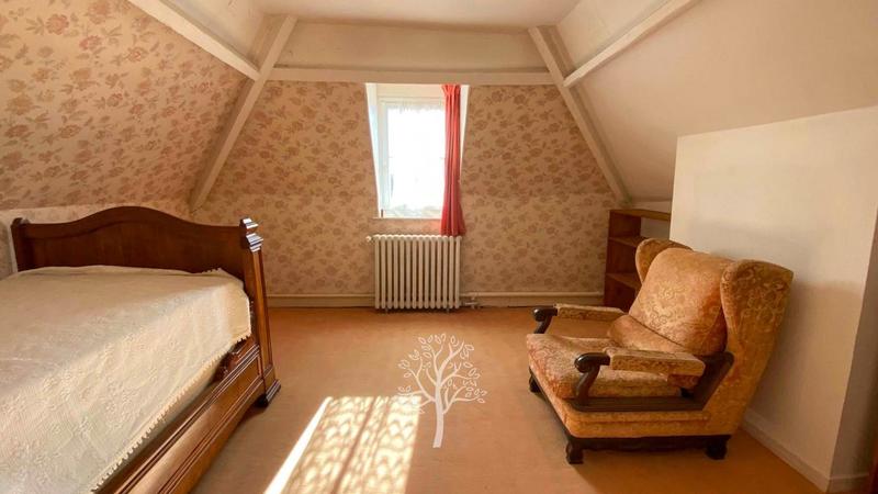 Maison - 160 m² - 8 pièces