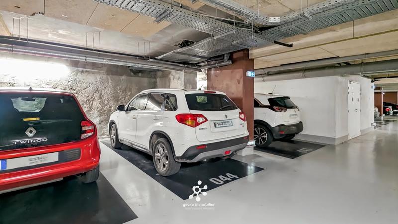 Parking - 12 m²