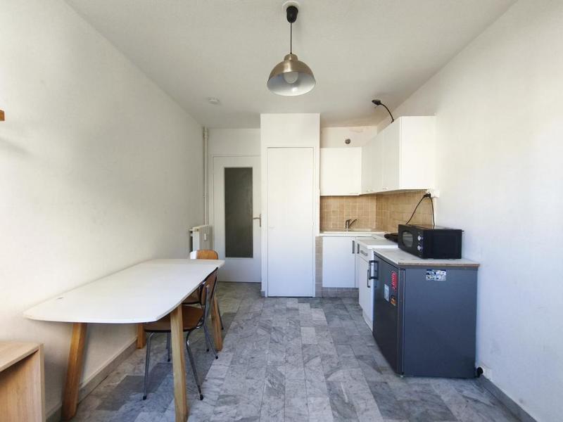 Studio - 16 m² - 1 pièce