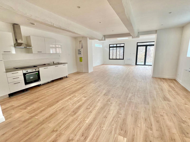 Maison - 110 m² - 6 pièces