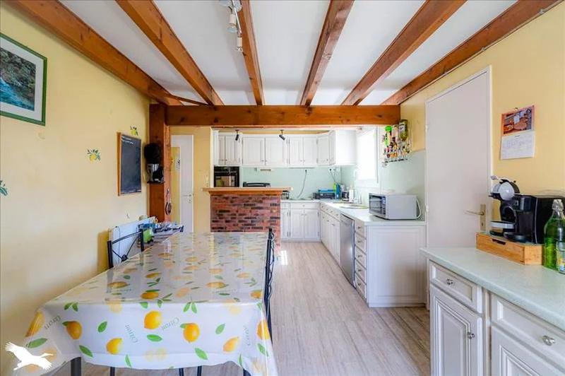 Maison - 139 m² - 6 pièces