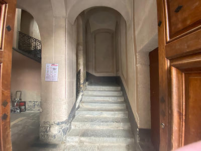 Appartement - 305 m² - 5 pièces