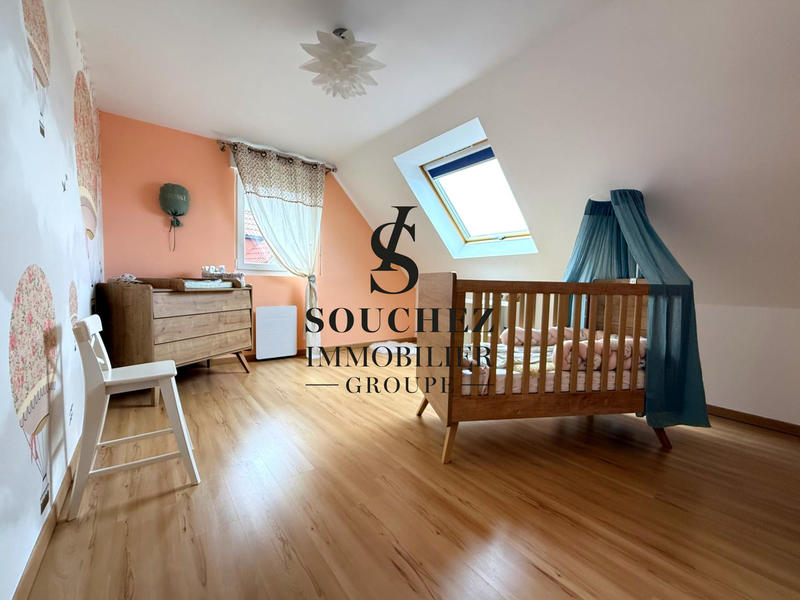 Maison - 185 m² - 7 pièces