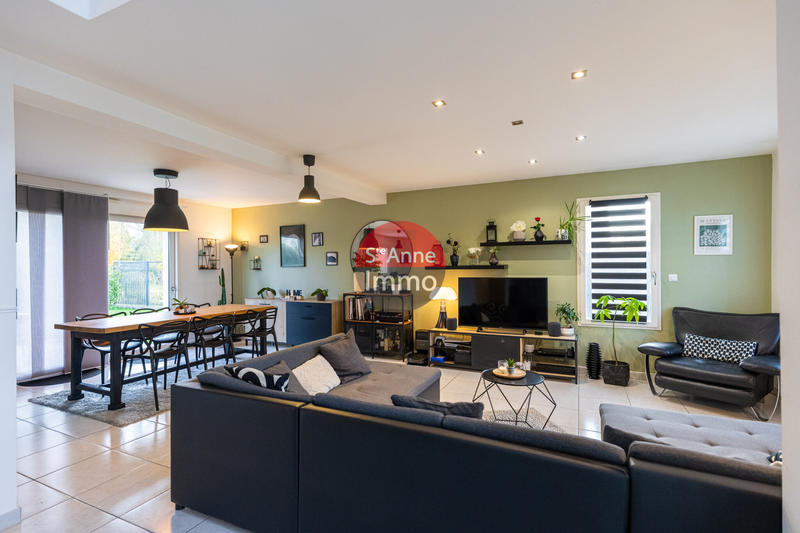 Maison - 120 m² - 5 pièces