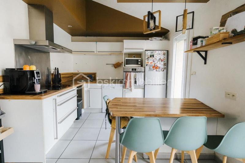 Maison - 100 m² - 4 pièces