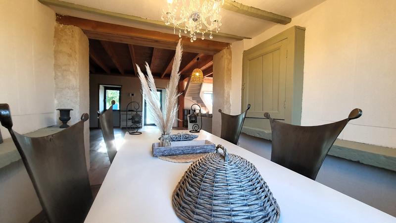 Maison - 192 m² - 6 pièces