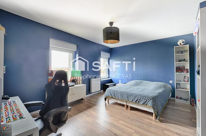 Maison - 205 m² - 7 pièces