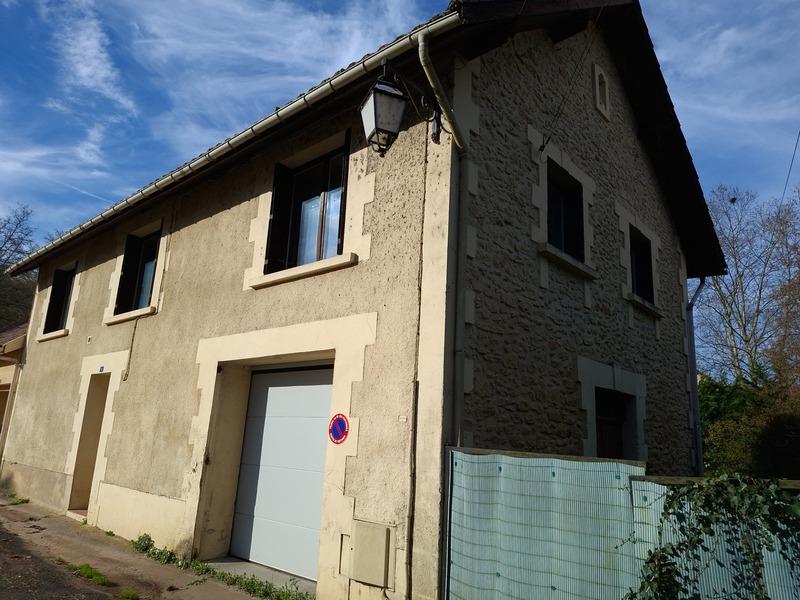 Maison de village - 74 m² - 5 pièces
