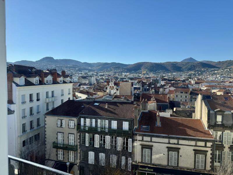 Duplex - 70 m² - 3 pièces