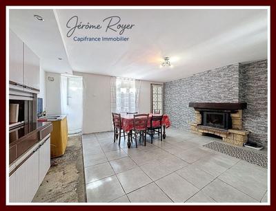 Maison de ville - 140 m² - 5 pièces