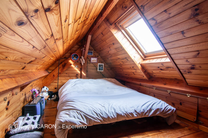 Maison - 149 m² - 8 pièces