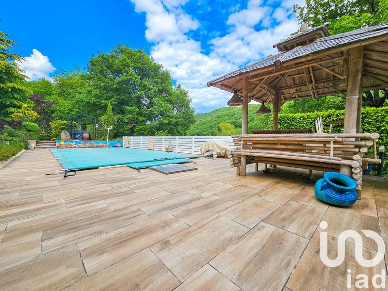 Maison - 171 m² - 7 pièces