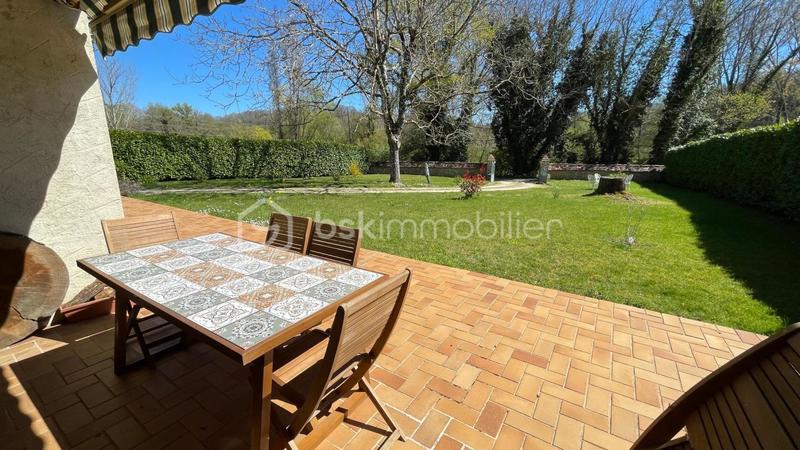 Propriété - 135 m² - 7 pièces