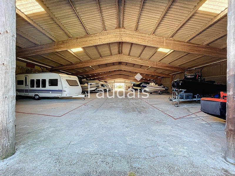 Maison - 167 m² - 7 pièces