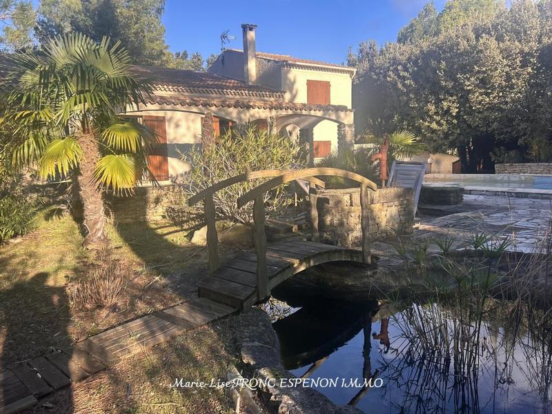 Villa - 194 m² - 7 pièces