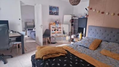 Appartement - 93 m² - 3 pièces