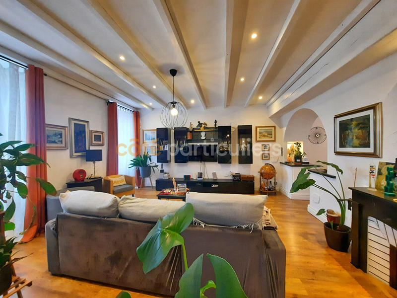 Appartement - 119 m² - 4 pièces