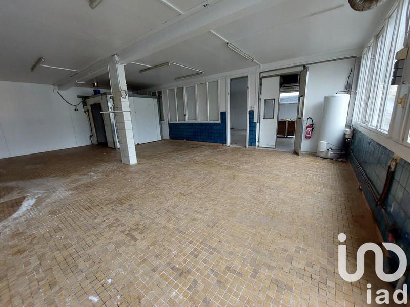 Appartement - 600 m² - 5 pièces