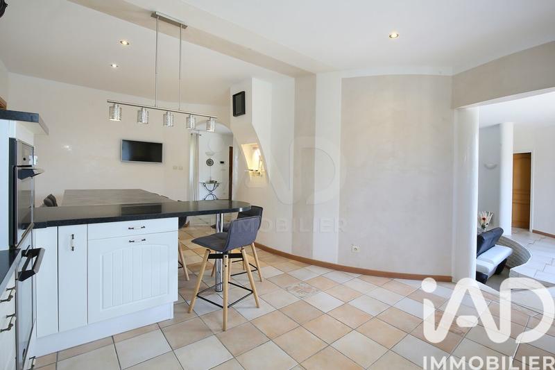 Maison - 154 m² - 4 pièces