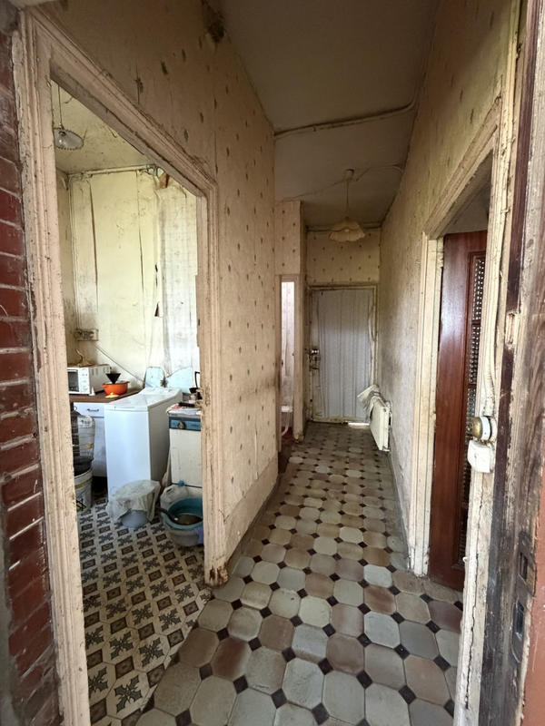 Maison - 205 m² - 6 pièces