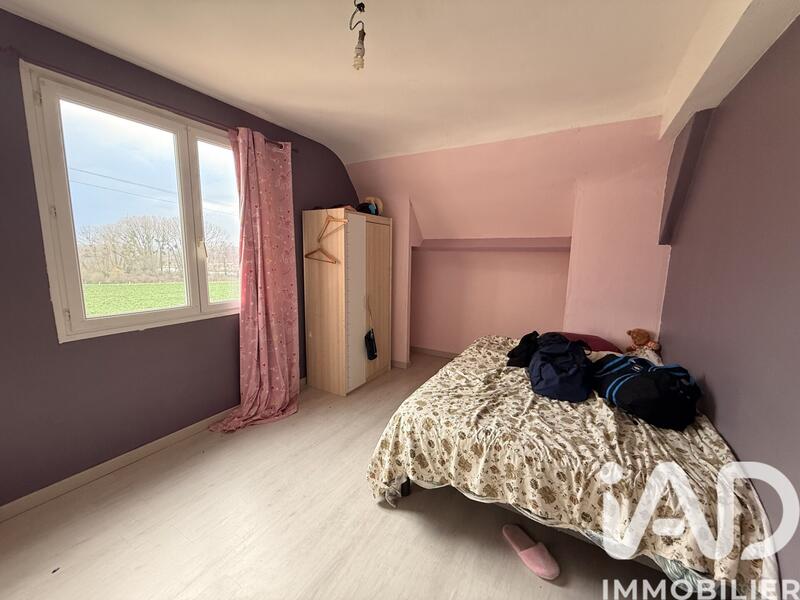 Maison - 96 m² - 4 pièces