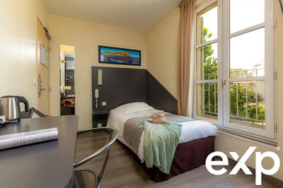 Fonds de commerce - 900 m²