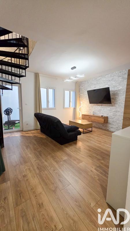 Appartement - 92 m² - 4 pièces