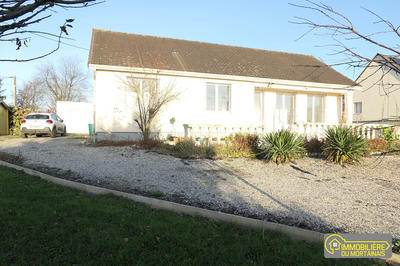 Maison - 90 m² - 4 pièces