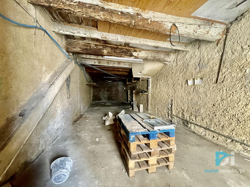 Parking / Garage - 68 m²