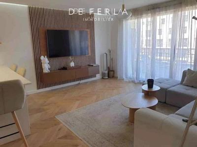 Appartement - 70 m² - 3 pièces