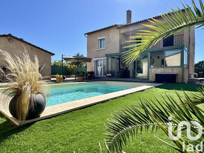 Maison - 227 m² - 10 pièces