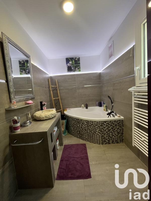 Maison - 123 m² - 4 pièces