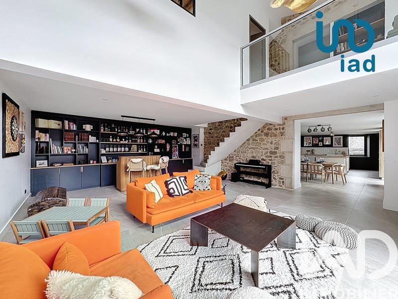 Maison - 195 m² - 5 pièces