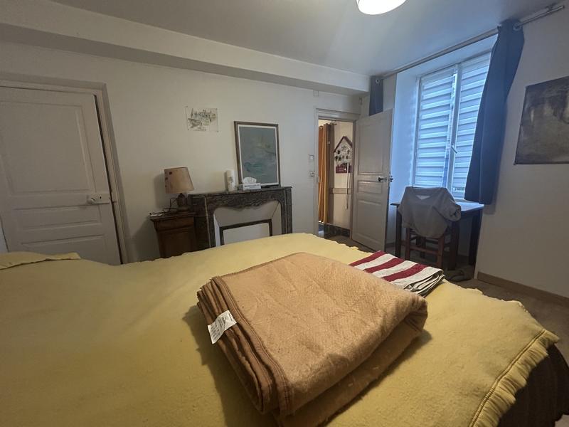 Maison ancienne - 224 m² - 10 pièces