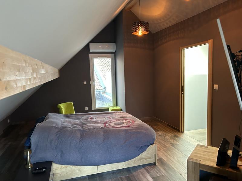 Maison - 134 m² - 8 pièces