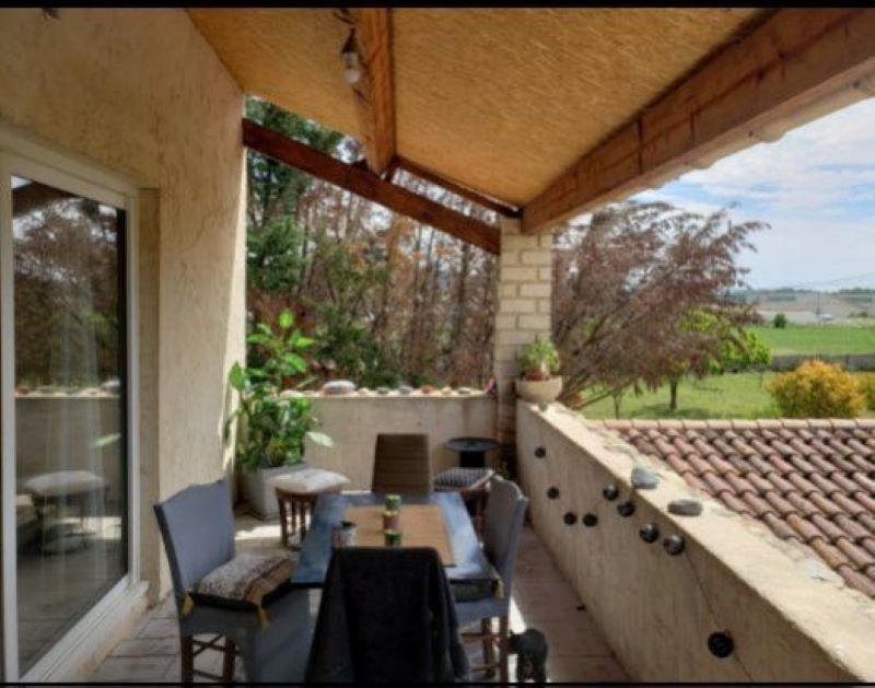 Corps de ferme - 246 m² - 10 pièces