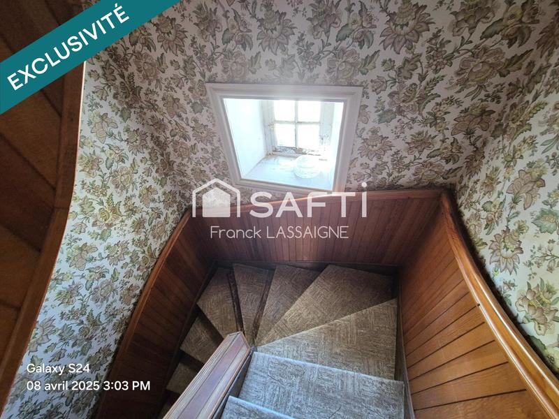 Maison - 127 m² - 8 pièces