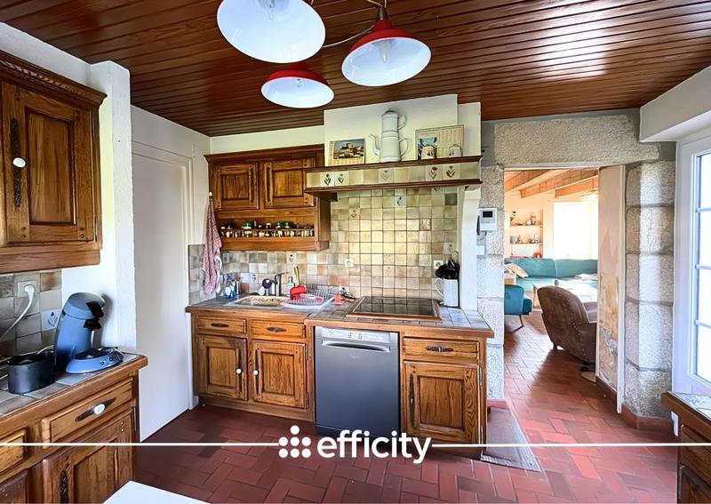 Maison - 170 m² - 5 pièces